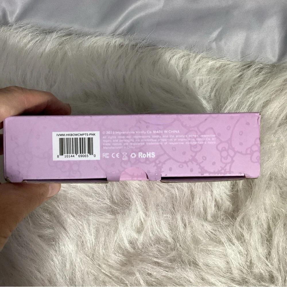 Hello Kitty impressions vanity